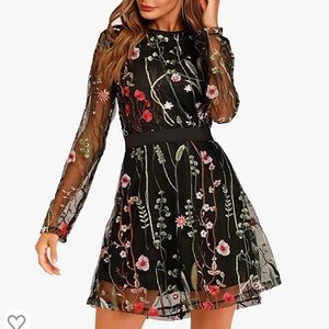 Women's Floral Embroidery Round Neck Party Dress